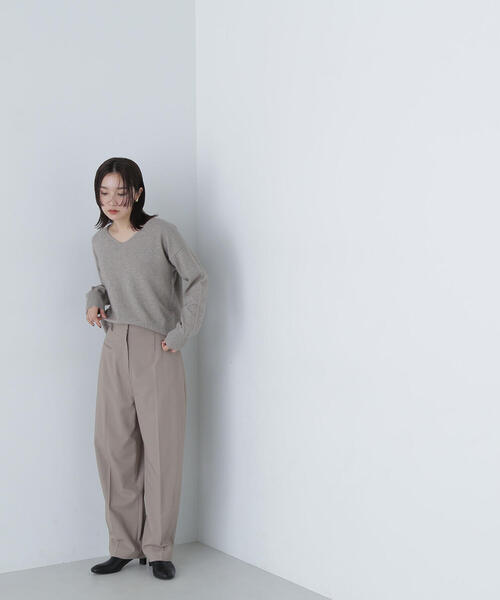 NATURAL BEAUTY BASIC（ナチュラルビューティーベーシック）の「◇【Oggi掲載】スリムバレルラインパンツ（その他パンツ・レディース・ベージュ/ブラック・SMALL/MEDIUM）」の14枚目の写真