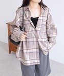 reca(レカ)のオーバーサイズチェックシャツ