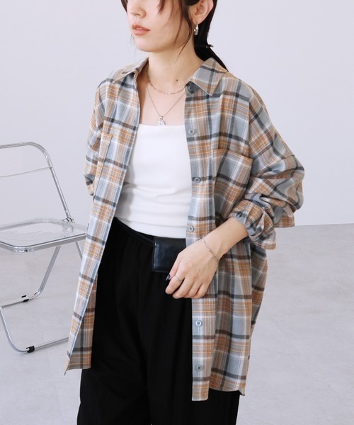 reca(レカ)の「チェックBIGシャツ(シャツ/ブラウス・レディース・アイボリー/ブラック/ライトベージュ/ブラウン/ボルドー/ラベンダー/ライトブルー・FREE)」の8枚目の写真