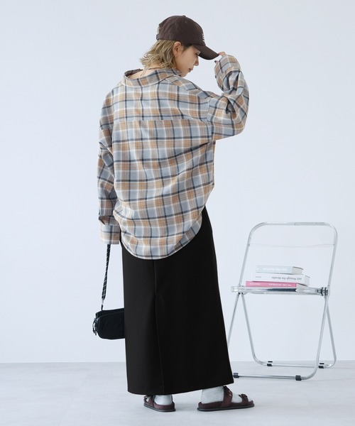 reca(レカ)の「チェックBIGシャツ(シャツ/ブラウス・レディース・アイボリー/ブラック/ライトベージュ/ブラウン/ボルドー/ラベンダー/ライトブルー・FREE)」の18枚目の写真