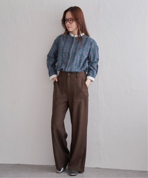 LBC（エルビーシー）の「クレリックパイピングシャツ（シャツ/ブラウス・レディース・ネイビー/グレー/グリーン・M/L）」の20枚目の写真