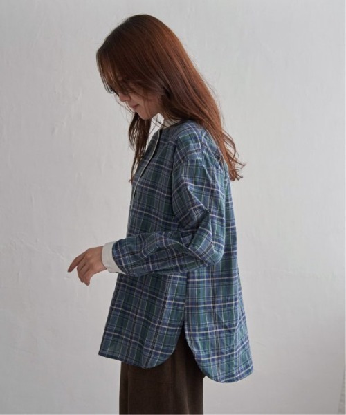 LBC（エルビーシー）の「クレリックパイピングシャツ（シャツ/ブラウス・レディース・ネイビー/グレー/グリーン・M/L）」の14枚目の写真