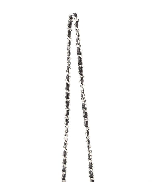 EDIT COLOGNE（エディットコロン）の「メタリック巾着（ショルダーバッグ・レディース・シルバー/ブラック・ﾌﾘ-）」の5枚目の写真