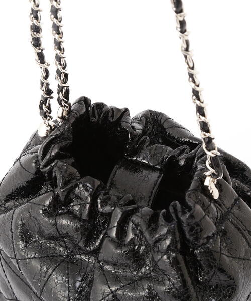 EDIT COLOGNE（エディットコロン）の「メタリック巾着（ショルダーバッグ・レディース・シルバー/ブラック・ﾌﾘ-）」の7枚目の写真