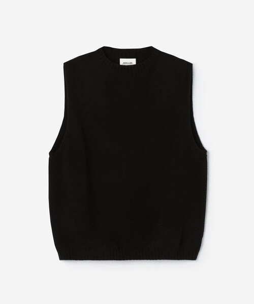 Morris & Sons（モリスアンドサンズ）の「MORRIS & SONS | ジーロンラム クルーネックベスト WOMEN（ベスト・レディース・ベージュ/オートミール/ネイビー/ブラック・F）」の2枚目の写真