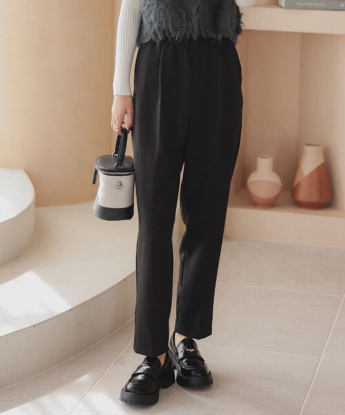 KOBE LETTUCE（コウベレタス）の「ウエストゴムスラックス（スラックス・レディース・ブラック/グレー/ベージュ/アイボリー系・M/L/PM/PL）」の2枚目の写真