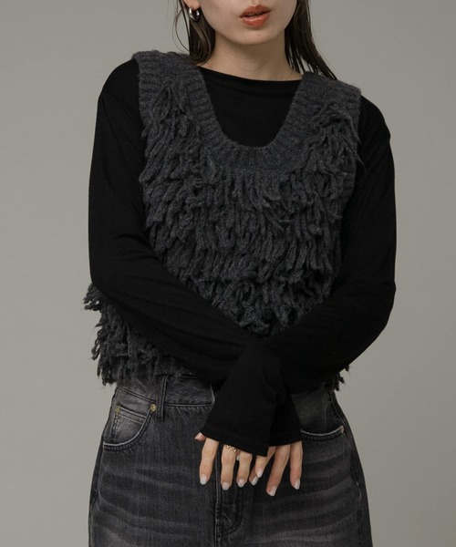 URBAN RESEARCH Sonny Label（アーバンリサーチサニーレーベル）の「ループフリンジニットベスト（ベスト・レディース・オフホワイト/チャコールグレー・FREE）」の3枚目の写真