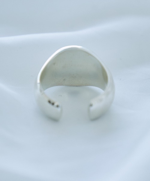 STUDIOUS(ステュディオス)の「【PUBLIC TOKYO/パブリックトウキョウ】シルバー印台リング(リング・メンズ・シルバー・FREE)」の3枚目の写真