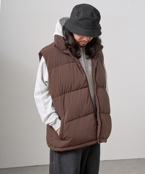 VENCEEXCHANGE（ヴァンスエクスチェンジ）の「ナイロン中綿ベスト（ダウンベスト・メンズ・ブラウン/オフホワイト/ブラック・M/L/LL）」の6枚目の写真