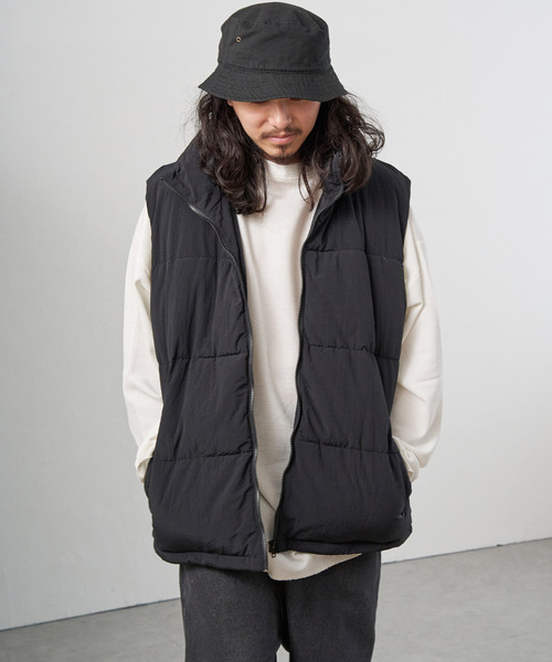 VENCEEXCHANGE（ヴァンスエクスチェンジ）の「ナイロン中綿ベスト（ダウンベスト・メンズ・ブラウン/オフホワイト/ブラック・M/L/LL）」の13枚目の写真
