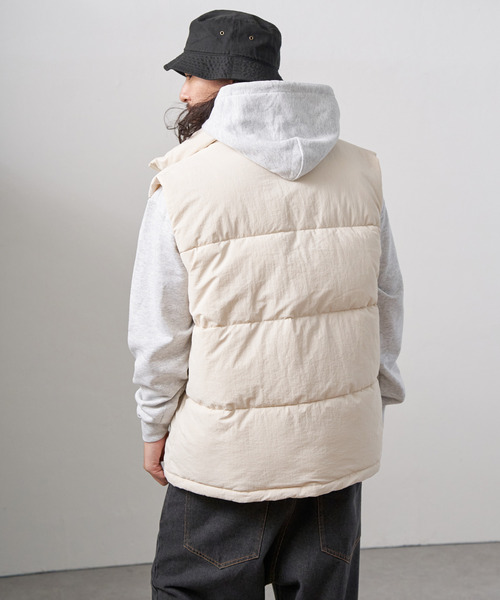 VENCEEXCHANGE（ヴァンスエクスチェンジ）の「ナイロン中綿ベスト（ダウンベスト・メンズ・ブラウン/オフホワイト/ブラック・M/L/LL）」の21枚目の写真