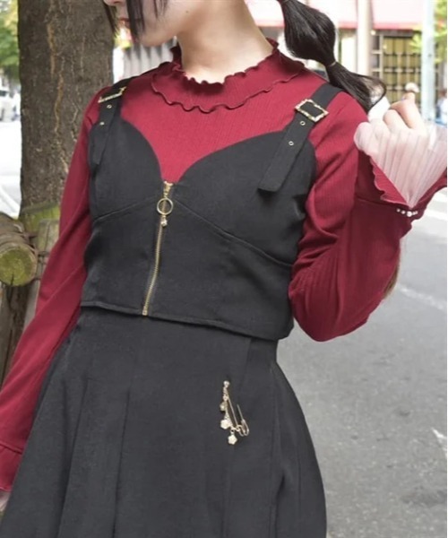 axes femme（アクシーズファム）の「ベルトデザインジップビスチェ