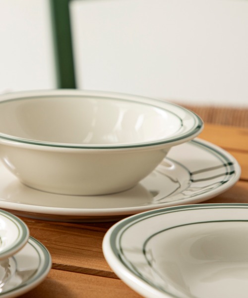 MILLION CARATS(ミリオンカラッツ)の「アメリカの食器ブランド《TUXTON》-Green Bay- 17cm シャロ―ボウル(食器・レディース・オフホワイト・FREE)」の1枚目の写真