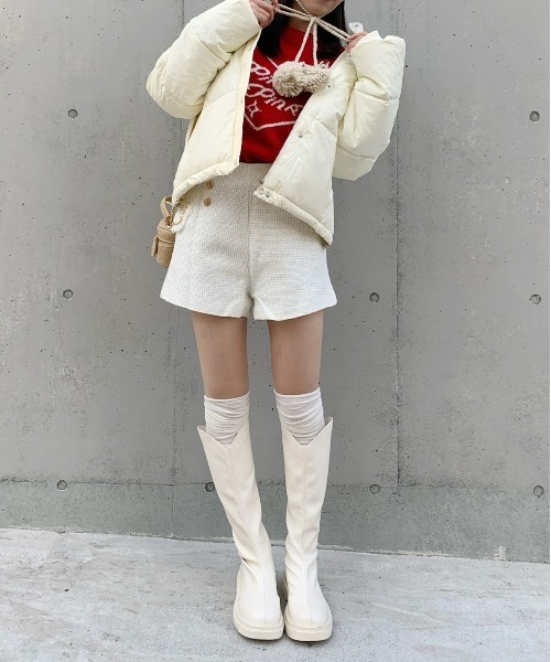 Silly（シリー）の「【シンプル可愛い冬コーデに】ツイードハイウエストショートパンツ（その他パンツ・レディース・ブラック/ホワイト・LARGE/MEDIUM/SMALL）」の21枚目の写真