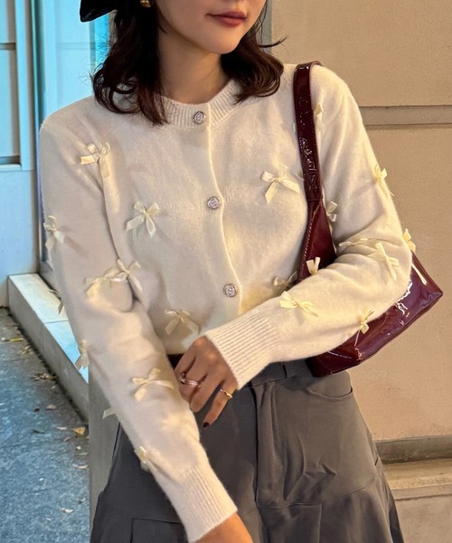 efill（エフィル）の「フランス リボン ニット（ニット/セーター・レディース・ベージュ・FREE）」の2枚目の写真