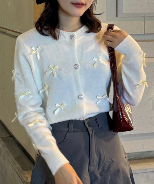 efill（エフィル）の「フランス リボン ニット（ニット/セーター・レディース・ベージュ・FREE）」の3枚目の写真