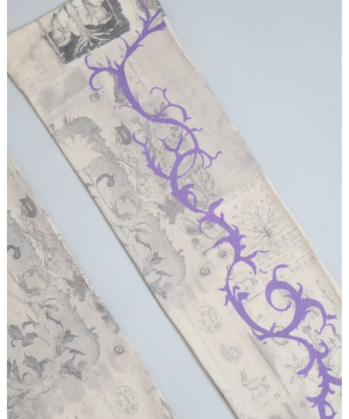 rurumu:（ルルムウ）の「rurumu:/ルルムウ/"Unknown Plants" printed over knee socks（ソックス/靴下・レディース・サックスブルー/アイボリー/ブラック・FREE）」の11枚目の写真