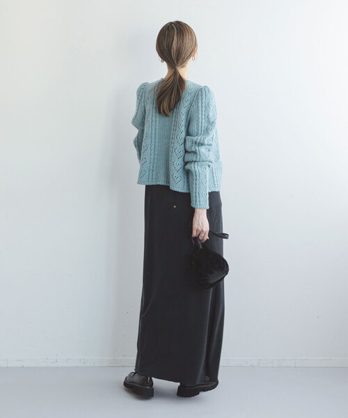 Noble（ノーブル）の「《NOBLE別注》VENIT/ヴェニット アランニットカーディガン（カーディガン/ボレロ・レディース・アイボリー/サックスブルー・FREE）」の8枚目の写真