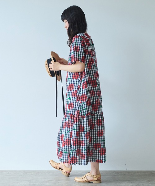 bulle de savon(ビュルデサボン)の「suisai hana プリントワンピース(ワンピース・レディース・レッド/ブルー・FREE)」の17枚目の写真