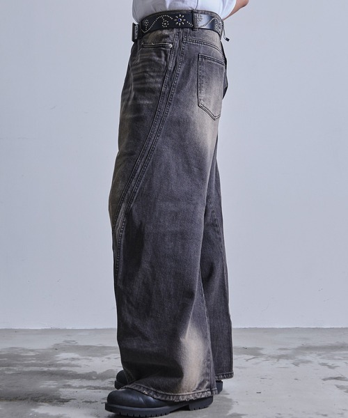 A'gem（エージェム）の「A'GEM/9 × .kom 『.kom/ドットケーオーエム』カットフレア カーブ デニムパンツ（デニムパンツ・メンズ・ブラック/ブルー・S/M/L）」の10枚目の写真