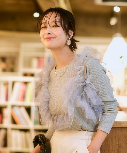 nissen(ニッセン)の「3WAYチュールフリルカットソー(Tシャツ/カットソー・レディース・杢グレー/ブラック・3L/LL/L/M/S)」の7枚目の写真