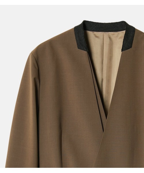 LE CIEL BLEU（ルシェルブルー）の「ダブルブレストカラーレス