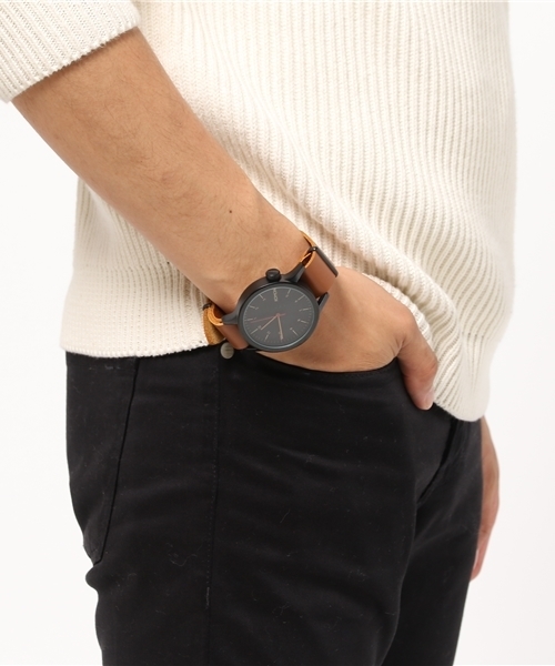 KOMONO.（コモノ）の「KOMONO(コモノ) wrist watch（腕時計）（アナログ腕時計・メンズ・ブラック/ボルドー/ブラウン・FREE）」の8枚目の写真