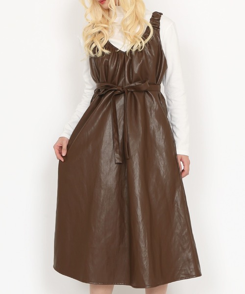 PUNYUS（プニュズ）の「合皮2WAYワンピース（ワンピース・レディース・ブラウン/ブラック・1/2/3/4）」の5枚目の写真