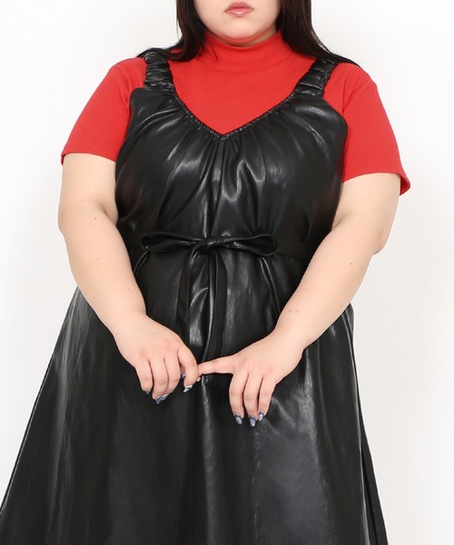 PUNYUS（プニュズ）の「合皮2WAYワンピース（ワンピース・レディース・ブラウン/ブラック・1/2/3/4）」の13枚目の写真