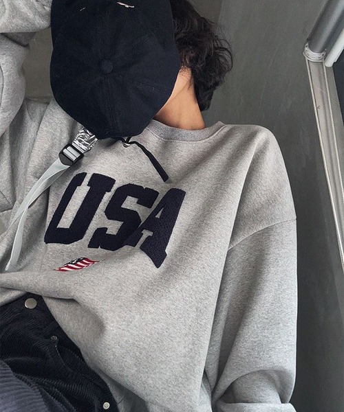 Revo.(レボ)の「【KOREAN SELECT】USA サガラロゴ 星条旗 ワンポイント刺繍 裏起毛 ビッグシルエット スウェット プルオーバー(スウェット・レディース・ブラック/アッシュグレー/グレー・FREE)」の18枚目の写真