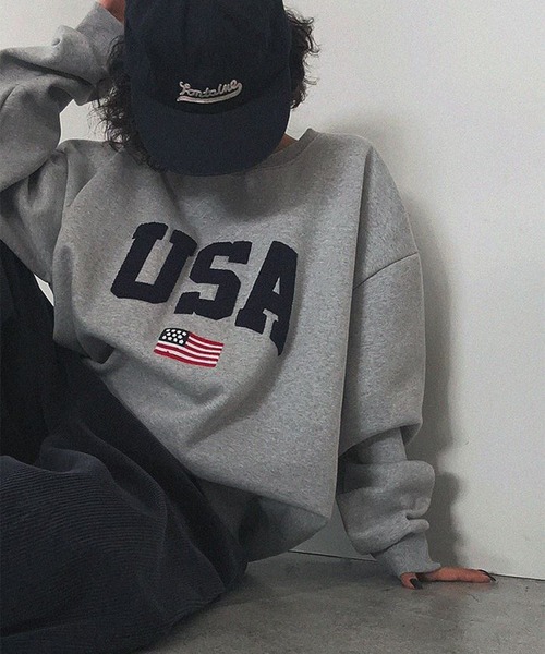 Revo.(レボ)の「【KOREAN SELECT】USA サガラロゴ 星条旗 ワンポイント刺繍 裏起毛 ビッグシルエット スウェット プルオーバー(スウェット・レディース・ブラック/アッシュグレー/グレー・FREE)」の19枚目の写真