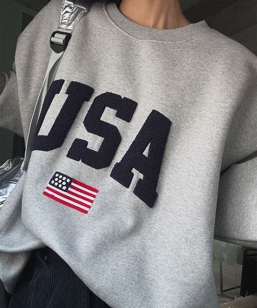 Revo.(レボ)の「【KOREAN SELECT】USA サガラロゴ 星条旗 ワンポイント刺繍 裏起毛 ビッグシルエット スウェット プルオーバー(スウェット・レディース・ブラック/アッシュグレー/グレー・FREE)」の11枚目の写真