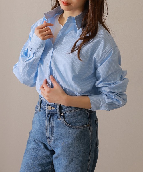 Lace Ladies(レースレディース)の「バックタック オーバーサイズ 前開き 長袖 ブラウス(シャツ/ブラウス・レディース・ブルー/グレー/ブラック/ホワイト・FREE/S)」の5枚目の写真