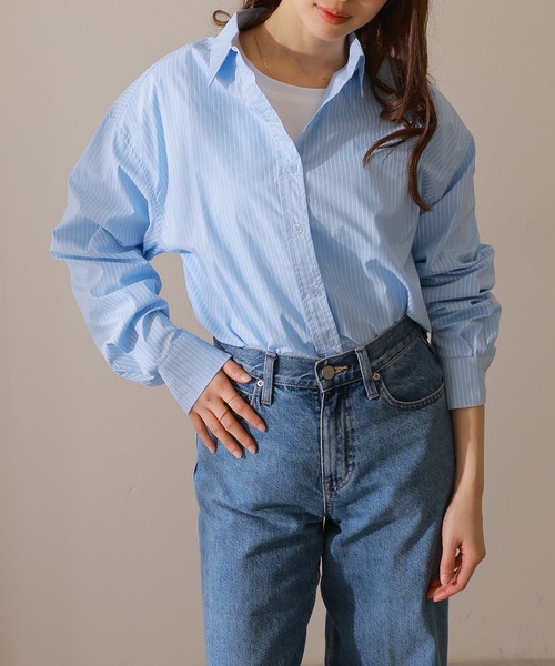 Lace Ladies(レースレディース)の「バックタック オーバーサイズ 前開き 長袖 ブラウス(シャツ/ブラウス・レディース・ブルー/グレー/ブラック/ホワイト・FREE/S)」の7枚目の写真