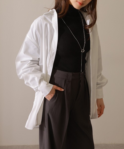 Lace Ladies(レースレディース)の「バックタック オーバーサイズ 前開き 長袖 ブラウス(シャツ/ブラウス・レディース・ブルー/グレー/ブラック/ホワイト・FREE/S)」の14枚目の写真