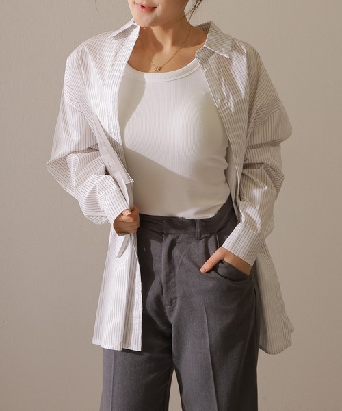 Lace Ladies(レースレディース)の「バックタック オーバーサイズ 前開き 長袖 ブラウス(シャツ/ブラウス・レディース・ブルー/グレー/ブラック/ホワイト・FREE/S)」の18枚目の写真