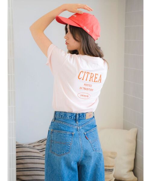 Ungrid(アングリッド)の「カラーエンブロイダリーTee(Tシャツ/カットソー・レディース・ブルー/ピンク/イエロー/チャコールグレー/オフホワイト・FREE)」の6枚目の写真