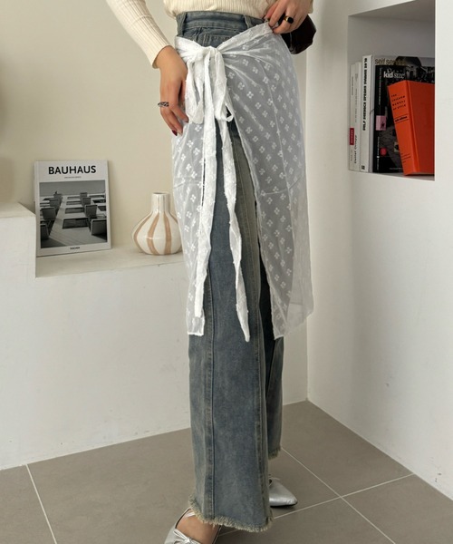 efill（エフィル）の「ベルト付き ヴィンテージ ライク ジーンズ パンツ（デニムパンツ・レディース・ライトブルー・FREE）」の5枚目の写真