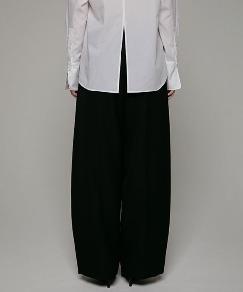 ETRE TOKYO(エトレトウキョウ)の「SANTEセンタークリースセミワイドパンツ(その他パンツ・レディース・グレー/ブラック・S/M)」の5枚目の写真