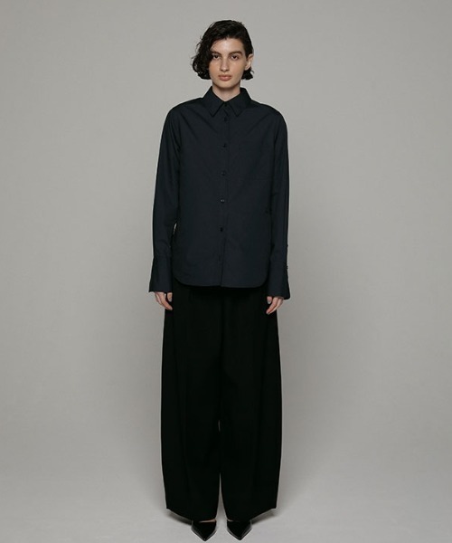 ETRE TOKYO(エトレトウキョウ)の「SANTEセンタークリースセミワイドパンツ(その他パンツ・レディース・グレー/ブラック・S/M)」の9枚目の写真