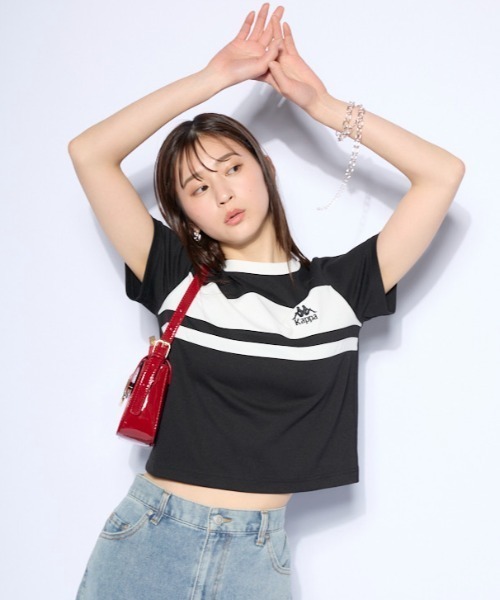 Kappa(カッパ)の「カラーブロック切替Tシャツ(Tシャツ/カットソー・レディース・ブラック/ホワイト・MEDIUM/LARGE/X-LARGE)」の1枚目の写真