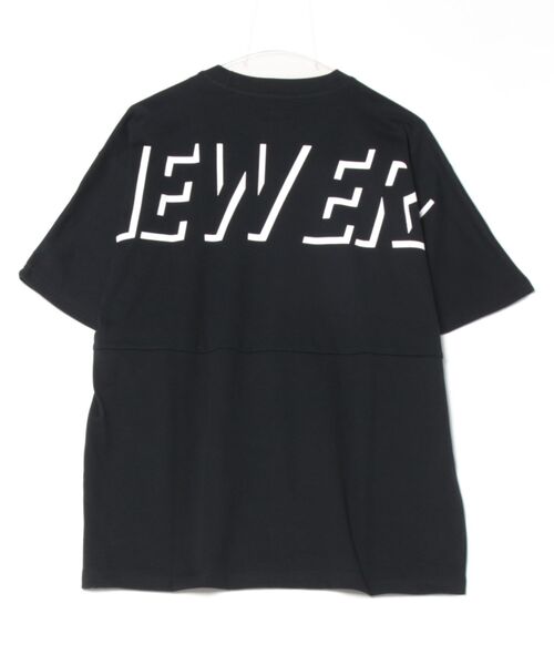 NEW ERA（ニューエラ）の「NEW ERA/ニューエラ 半袖Tシャツ バックプリント ドロップショルダー 吸水速乾 14410160/14410161（Tシャツ/カットソー・メンズ・ブラック/ホワイト・M/L/XL/XXL）」の3枚目の写真