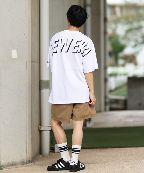 NEW ERA（ニューエラ）の「NEW ERA/ニューエラ 半袖Tシャツ バックプリント ドロップショルダー 吸水速乾 14410160/14410161（Tシャツ/カットソー・メンズ・ブラック/ホワイト・M/L/XL/XXL）」の5枚目の写真