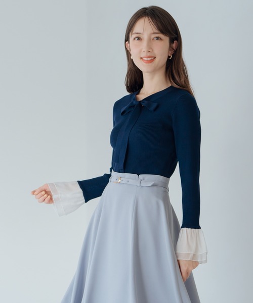 MISCH MASCH(ミッシュマッシュ)の「シアーフリルボウタイニット(ニット/セーター・レディース・ネイビー/ホワイト/ライトブルー・フリ-)」の4枚目の写真