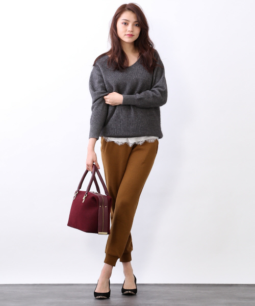 qualite(カリテ)の「起毛裏毛ステッチシーマーパンツ(その他パンツ・レディース・キャメル/ライトグレー・2/1)」の8枚目の写真