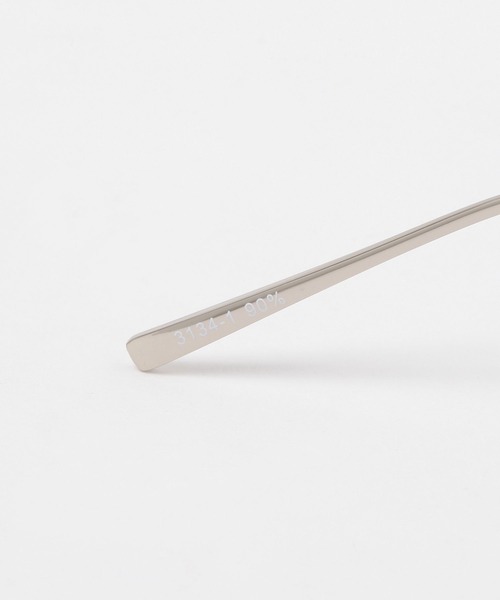 FOREVER 21（フォーエバー トゥエンティーワン）の「メタルフレームスクエアメガネ（メガネ・レディース・その他・FREE）」の10枚目の写真