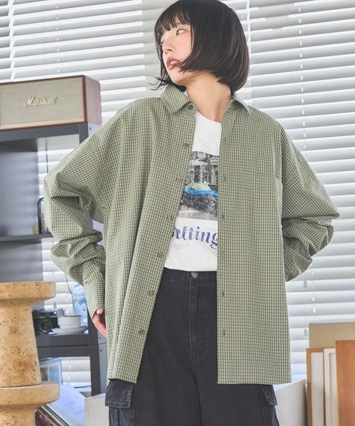 PBLIM（ページボーイリム）の「《UNISEX》Wラインチェックシャツ（シャツ/ブラウス・レディース・ネイビー/グリーン/オフホワイト・FREE）」の3枚目の写真