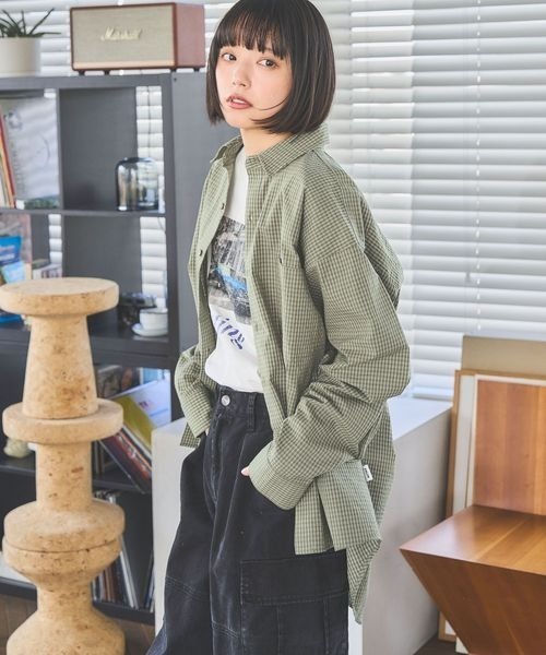 PBLIM（ページボーイリム）の「《UNISEX》Wラインチェックシャツ（シャツ/ブラウス・レディース・ネイビー/グリーン/オフホワイト・FREE）」の15枚目の写真