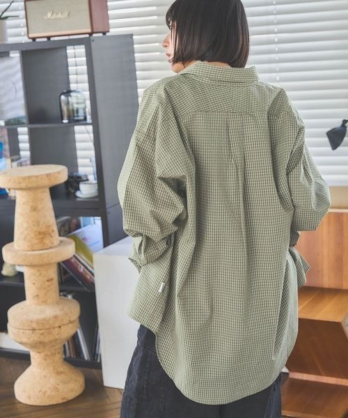 PBLIM（ページボーイリム）の「《UNISEX》Wラインチェックシャツ（シャツ/ブラウス・レディース・ネイビー/グリーン/オフホワイト・FREE）」の16枚目の写真