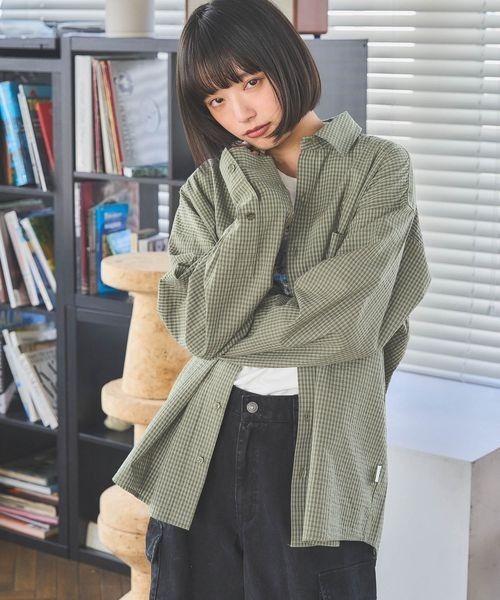 PBLIM（ページボーイリム）の「《UNISEX》Wラインチェックシャツ（シャツ/ブラウス・レディース・ネイビー/グリーン/オフホワイト・FREE）」の17枚目の写真